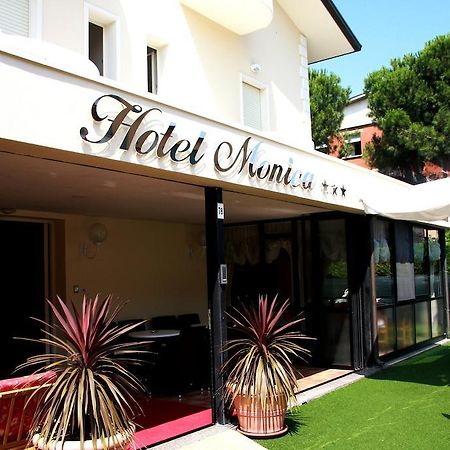 Hotel Monica Cervia Exteriör bild