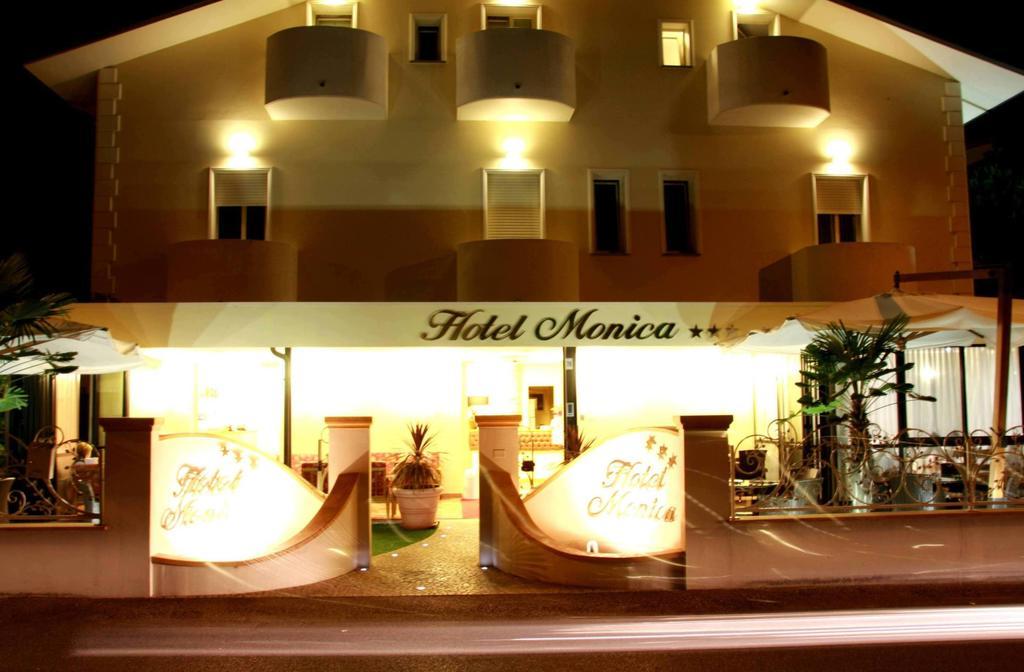 Hotel Monica Cervia Exteriör bild